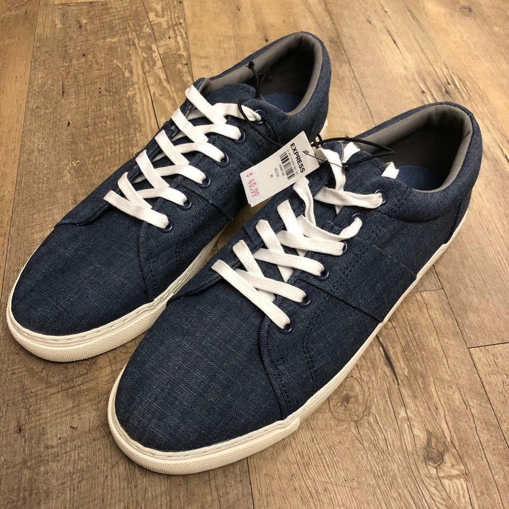 NWT Express denim shoes size 11